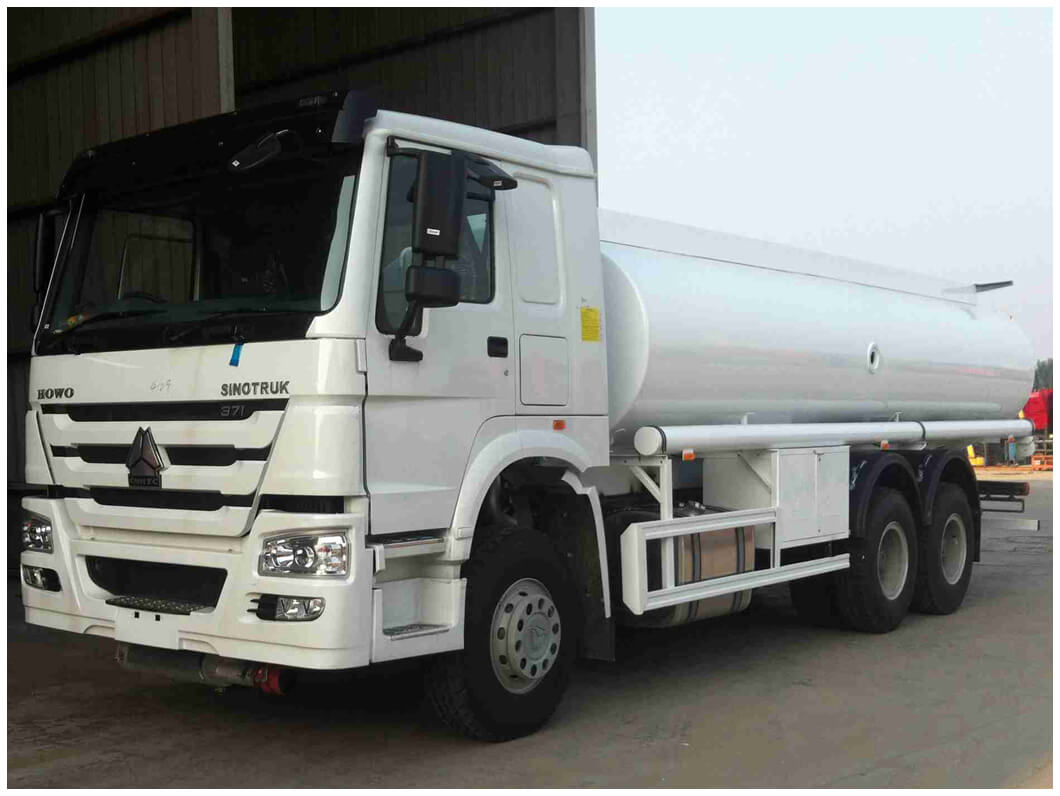 HOWO FUEL TANK TRUCK