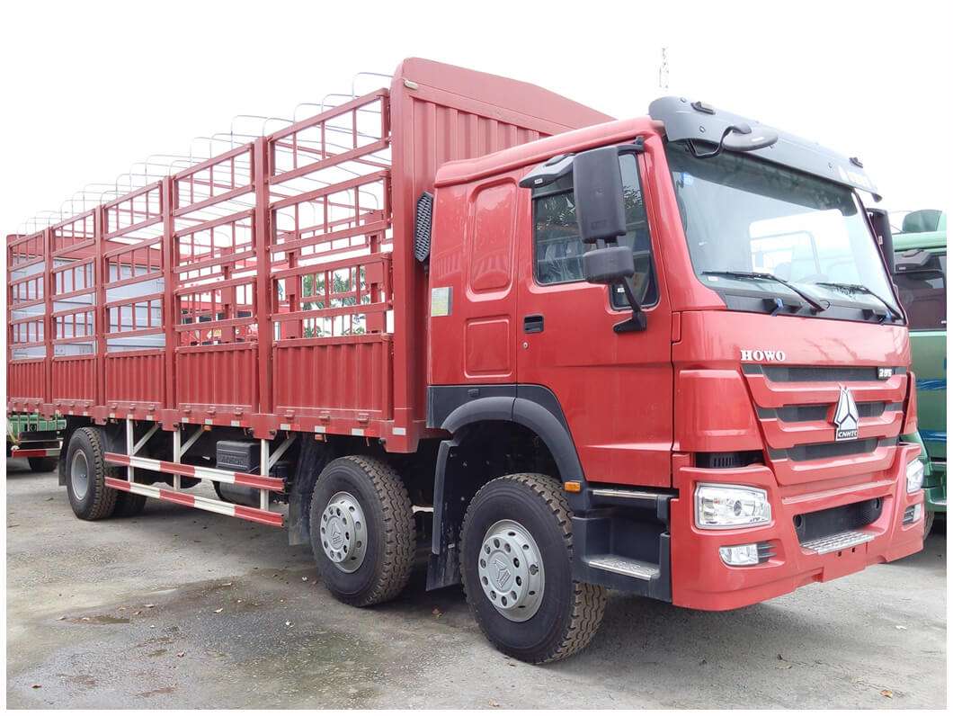 Sinotruk HOWO Stake Cargo Truck