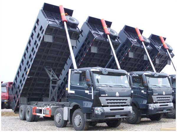 HOWO A7 8X4 Dump Truck